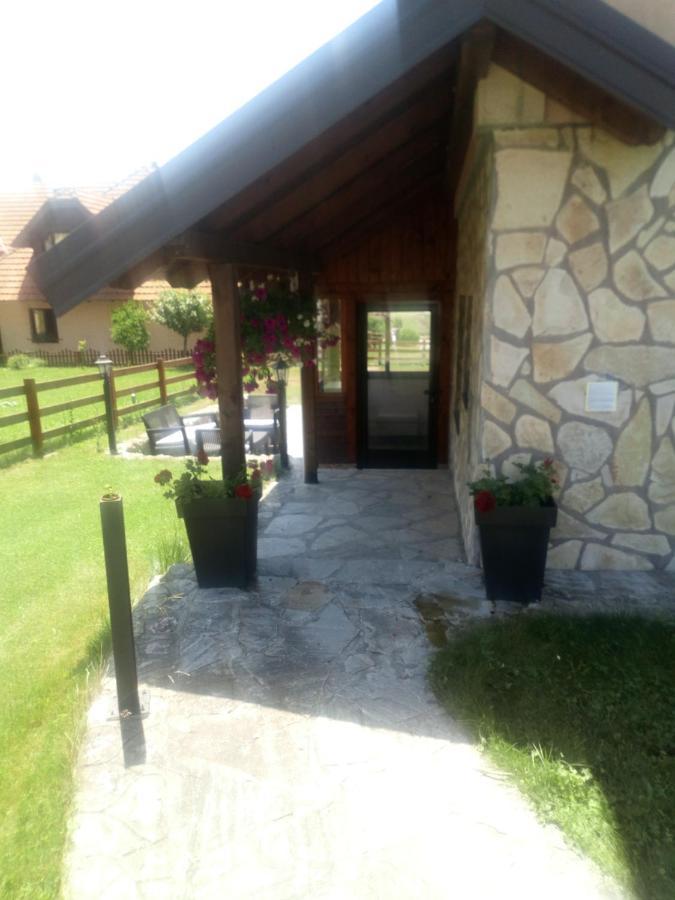 Apartments Novakovic 兹拉蒂博尔 外观 照片